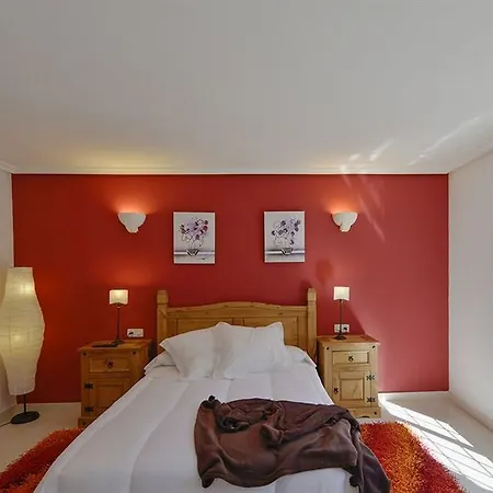 欧朗拉巴卡洛乡村民宿